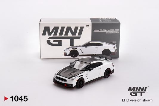 Mini GT 1/64 Nissan GT-R Nismo 2024 Brilliant White Pearl RHD #1045 new sealed