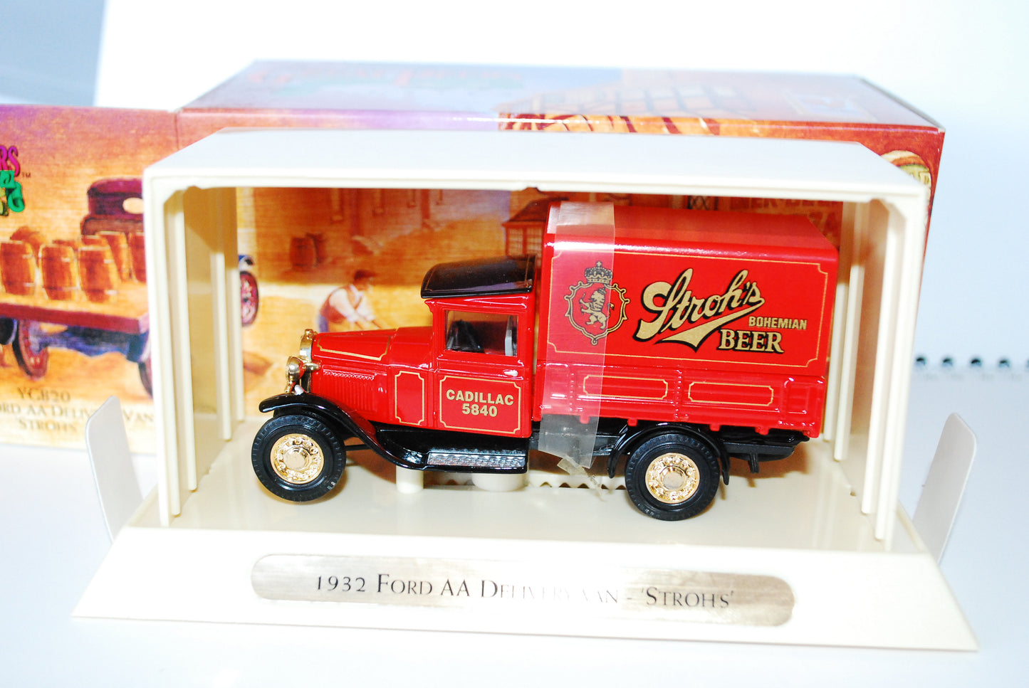 Matchbox 1:45 Models Of Yesteryear FORD AA BOHEMIAN STROH'S BEER