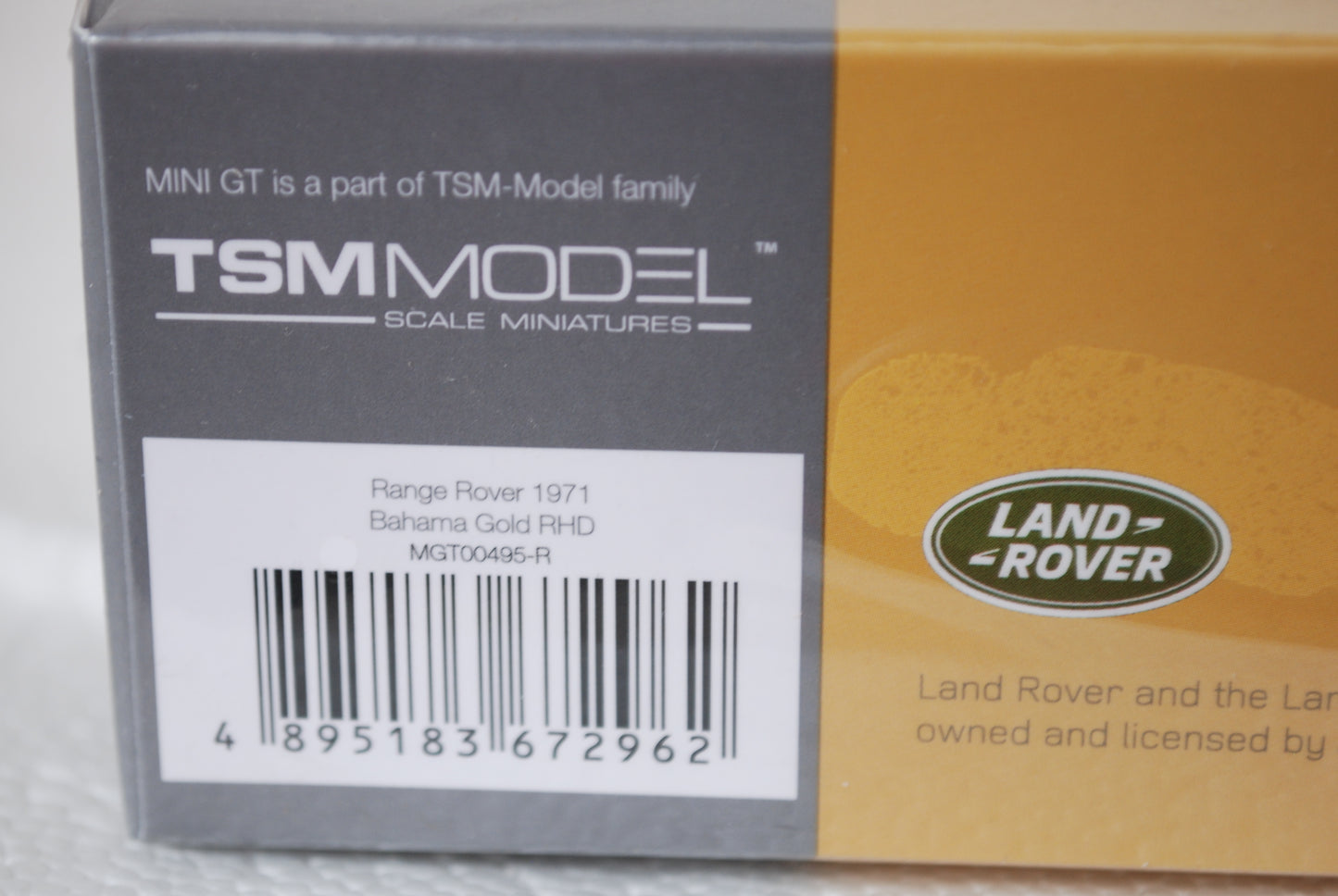 MiniGT 1/64 Scale Range Rover 1971 Bahama Gold RHD # 495