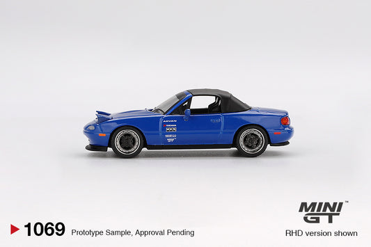 Mini GT No 1069 1/64 Mazda Miata MX-5 (NA) Tuned Version Dark Blue RHD New