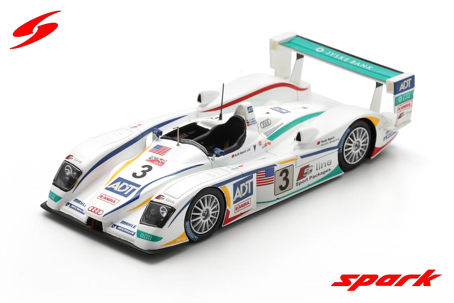 Spark 1/43 Audi R8 No.3 Champion Racing Winner Le Mans 24H 2005 M. Werner - JJ. Lehto - T. Kristensen 43LM05