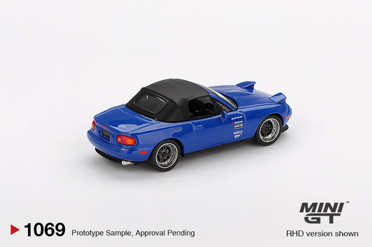 Mini GT No 1069 1/64 Mazda Miata MX-5 (NA) Tuned Version Dark Blue RHD New