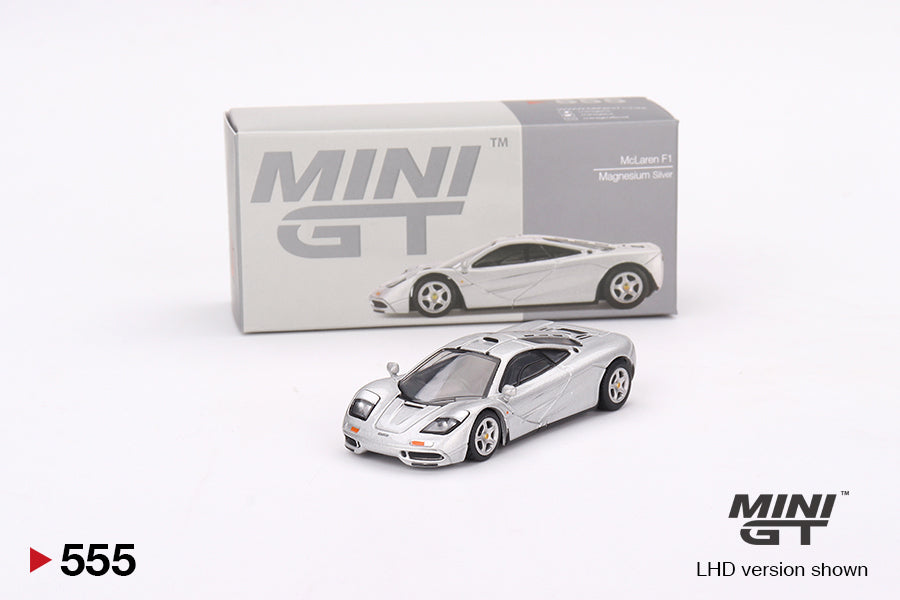 MINI GT 1/64 McLaren F1 Magnesium Silver LHD #555