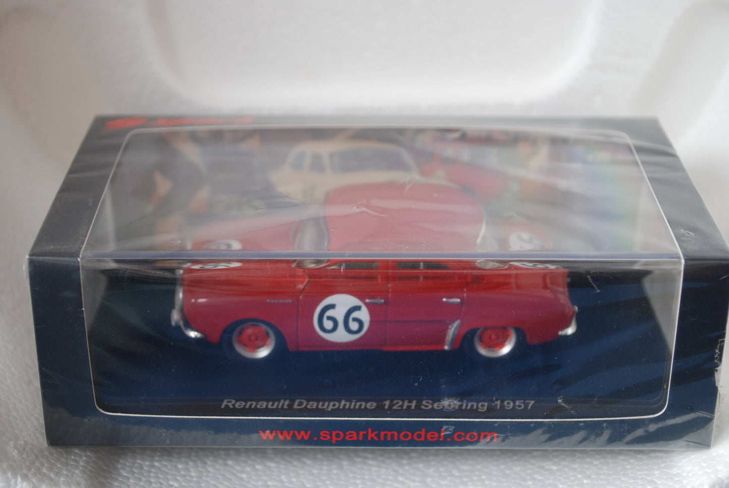 Spark 1/43 Renault Dauphine No.66 37th 12H Sebring 1957 P. Frère - J. Lucas S5220