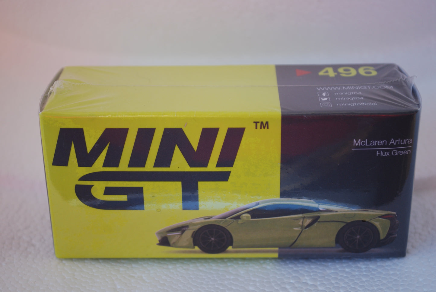 Mini GT McLaren Artura Flux Green 1/64 scale #496 Right Hand Drive