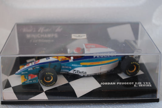 Minichamps 1/43 Jordan Peugeot Formula 1 E Irvine 1995
