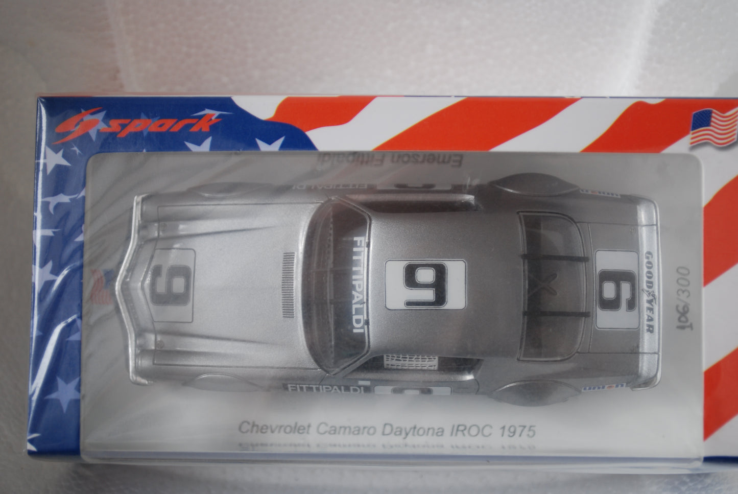 Spark 1/43 Chevrolet Camaro No.9 Daytona IROC 1974-1975 Emerson Fittipaldi Limited 300 US223