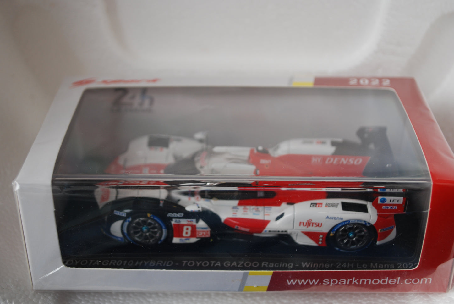 Spark 1/43 TOYOTA GR010 HYBRID No.8 TOYOTA GAZOO Racing Winner 24H Le Mans 2022 S. Buemi - R. Hirakawa - B. Hartley 43LM22