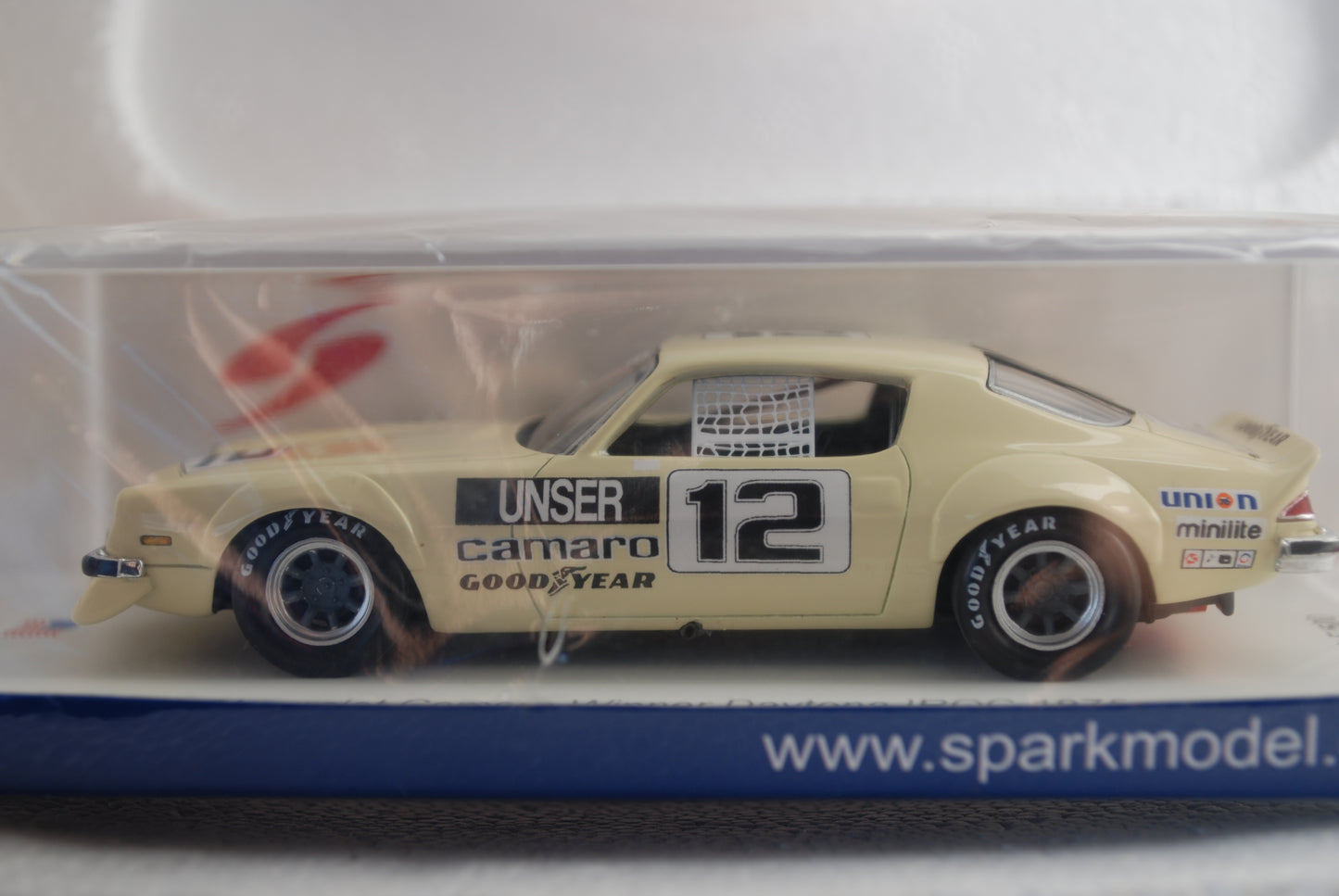 Spark 1/43 Chevrolet Camaro No.12 Winner IROC Daytona 1974-1975 Bobby Unser Limited 500 US228