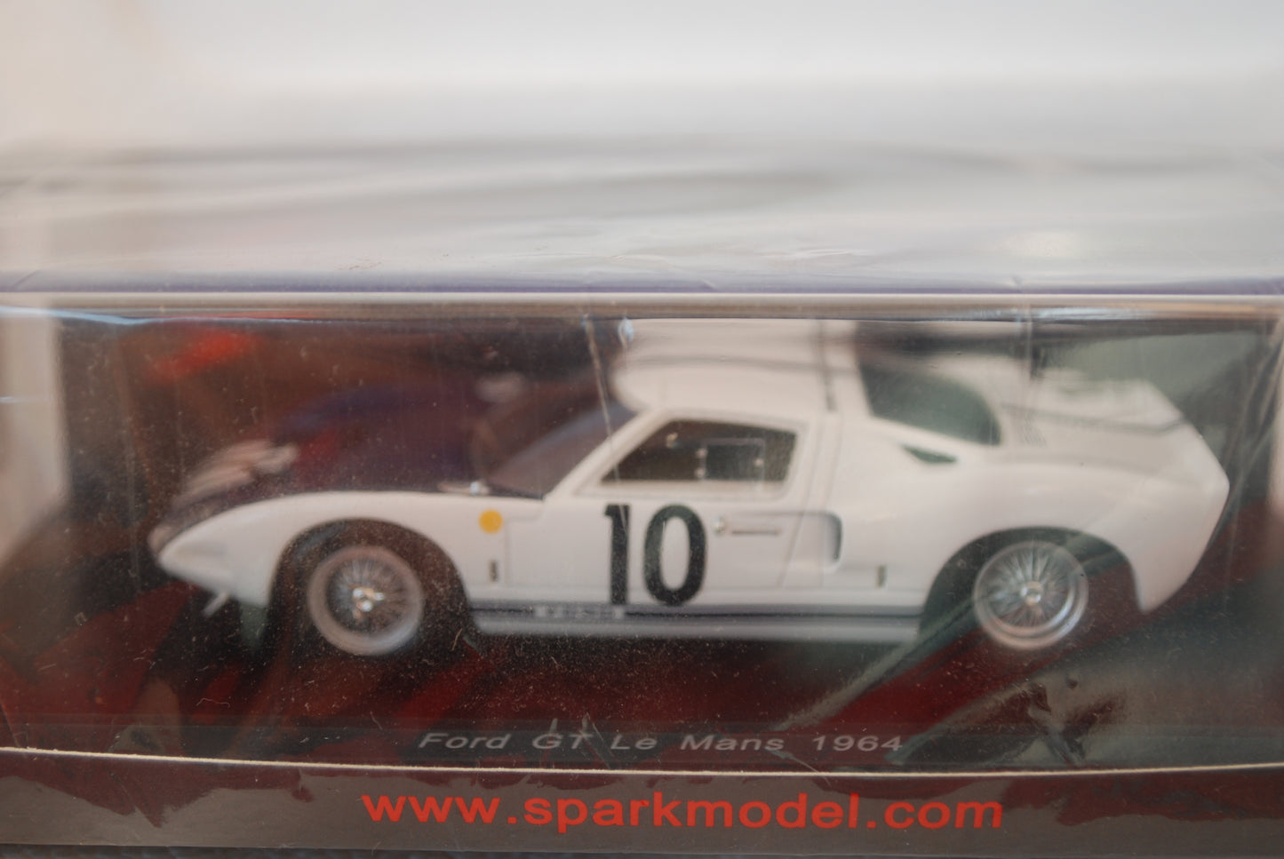 Spark 1/43 Ford GT No.10 24H Le Mans 1964 P. Hill - B. McLaren S4078