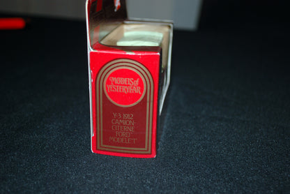 Matchbox Models Of Yesteryear Y-3 1912 Model T Ford Tanker Carnation